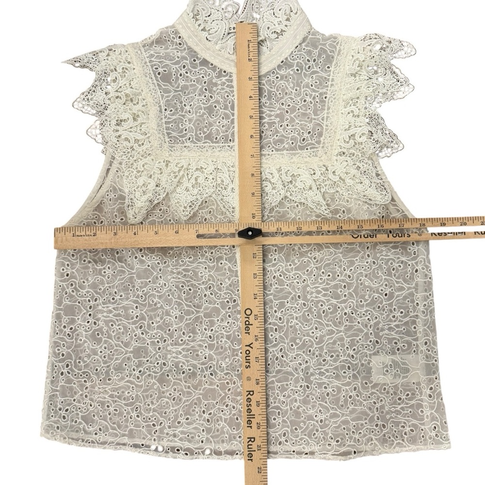 Alice + Olivia Marian Eyelet Lace Ruffle Top Sz M Cottagecore Romantic Victorian - Picture 5 of 8
